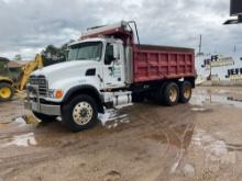 2003 MACK CV TANDEM AXLE DUMP TRUCK VIN: 1M2AG11C83M004577