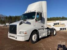 2015 VOLVO TRUCK VNM SINGLE AXLE DAY CAB TRUCK TRACTOR 4V4M19EGXFN924275