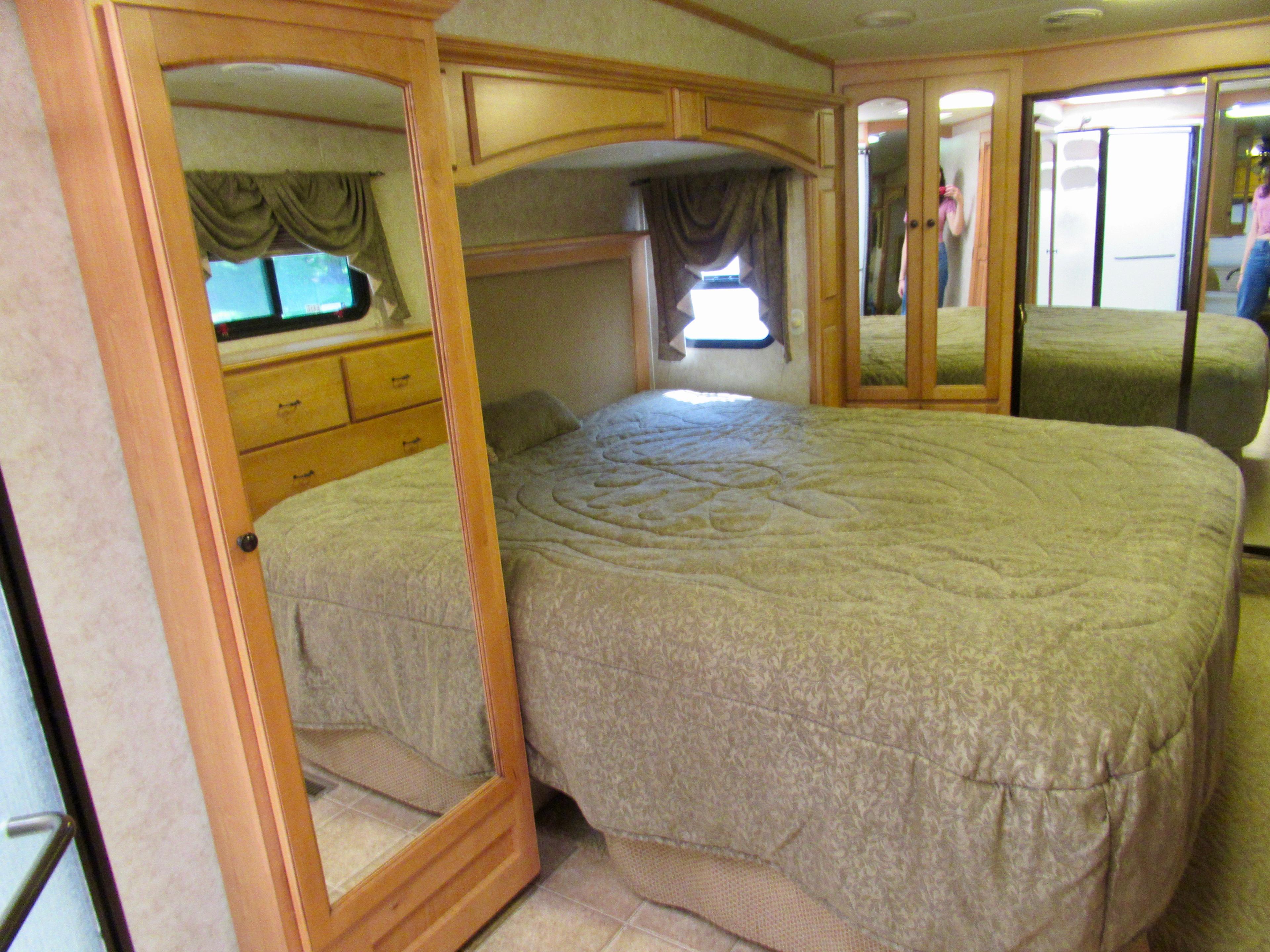 2006 Keystone Cambridge 358 LS 39' 5th wheel Camper