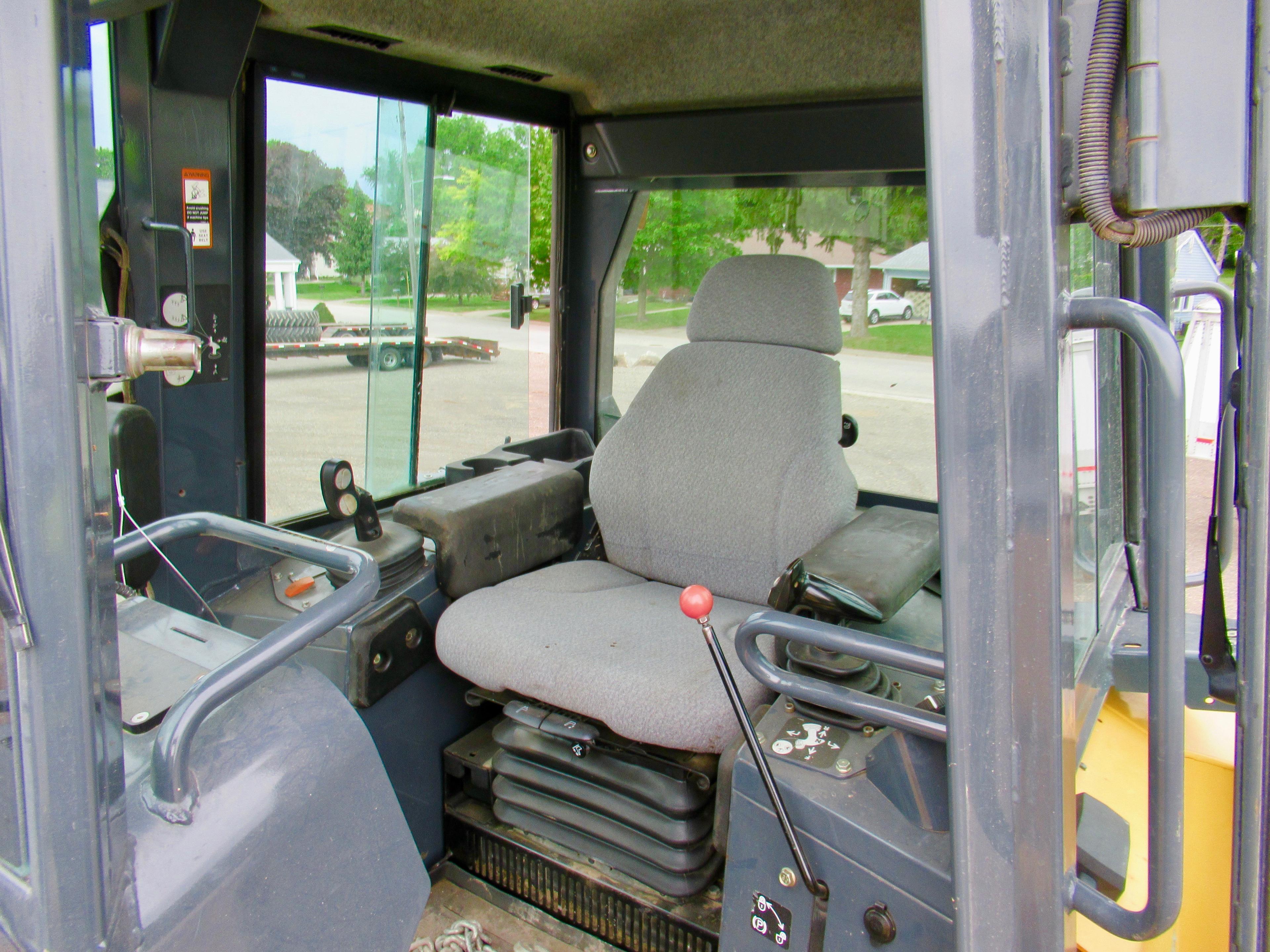 2009 John Deere 700J GLP Crawler Tractor