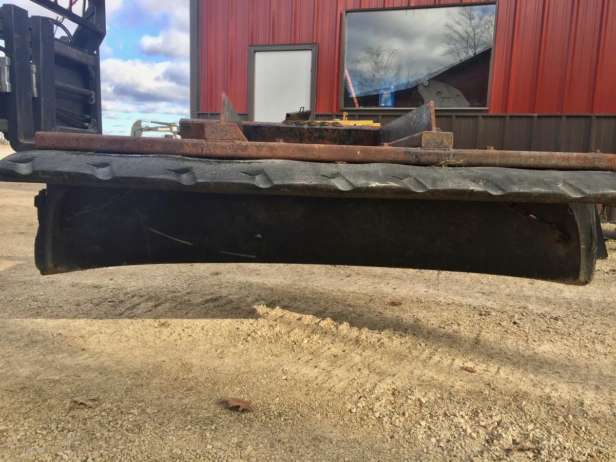 72" Manure scraper slightly used