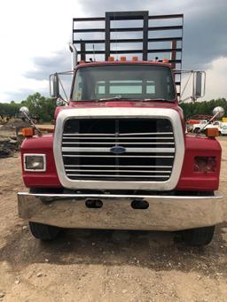 Ford L9000 Log Truck