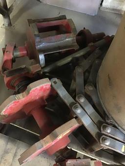 Log trough chain & sprockets