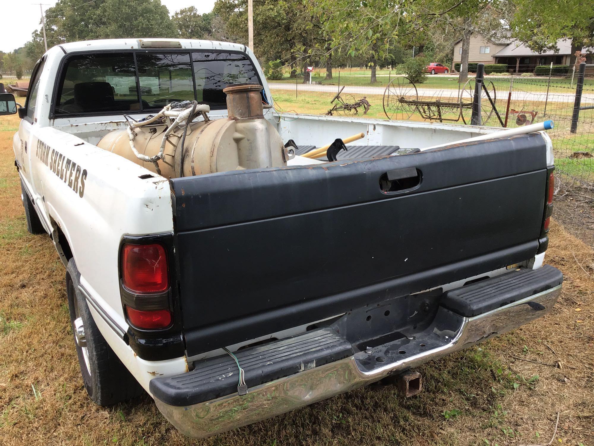 Dodge 2500 pickup