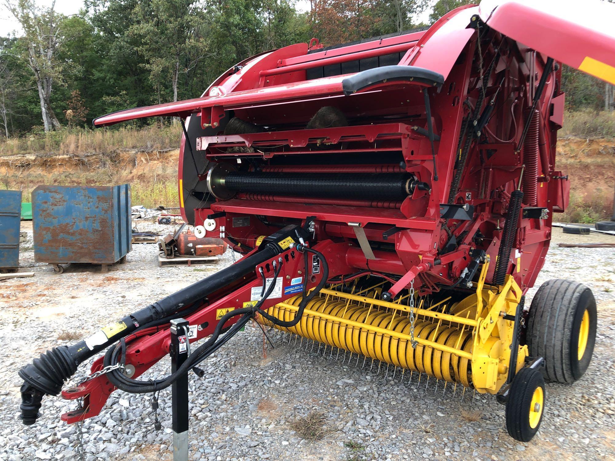 New Holland Round Baler