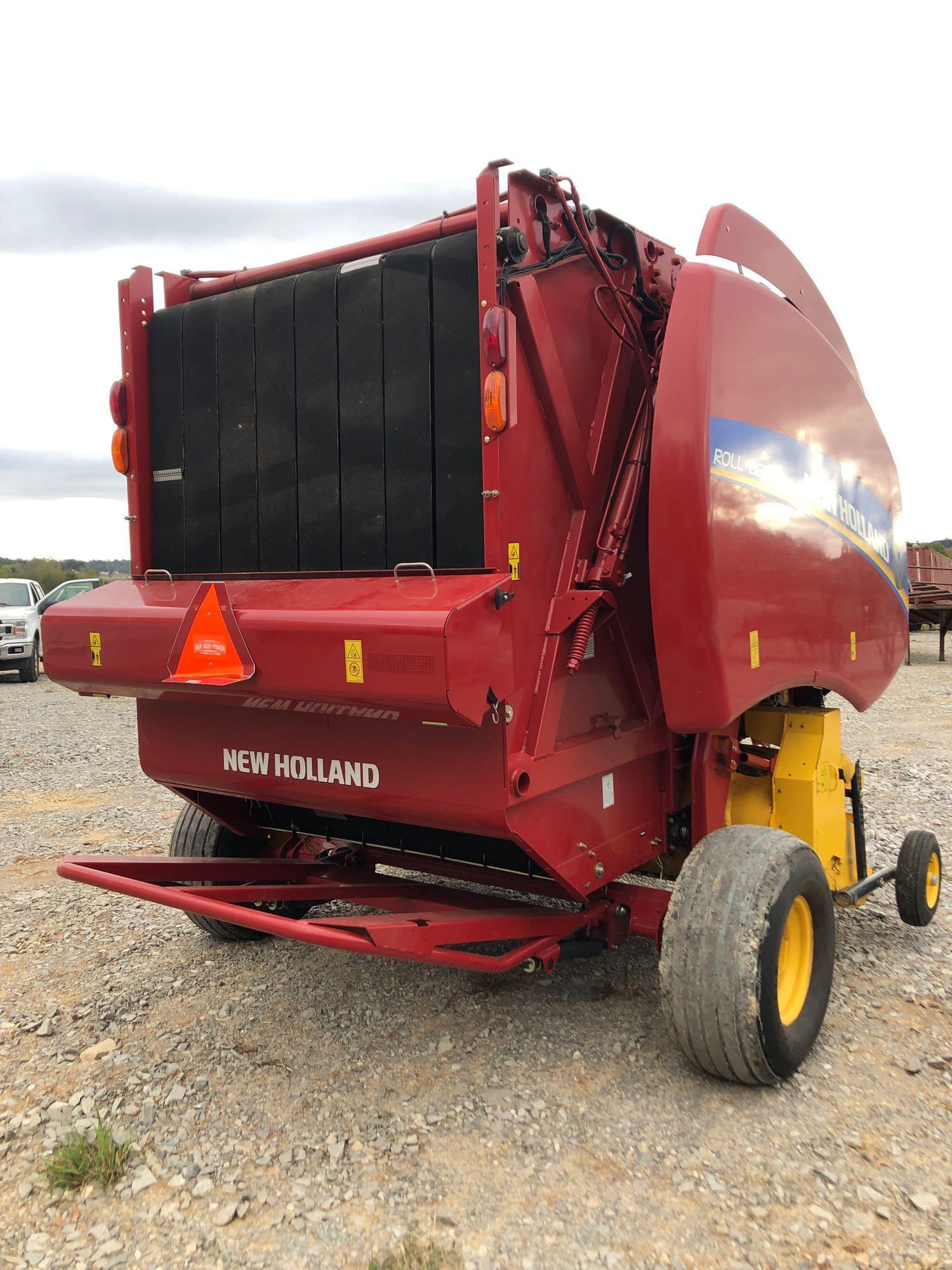 New Holland Round Baler