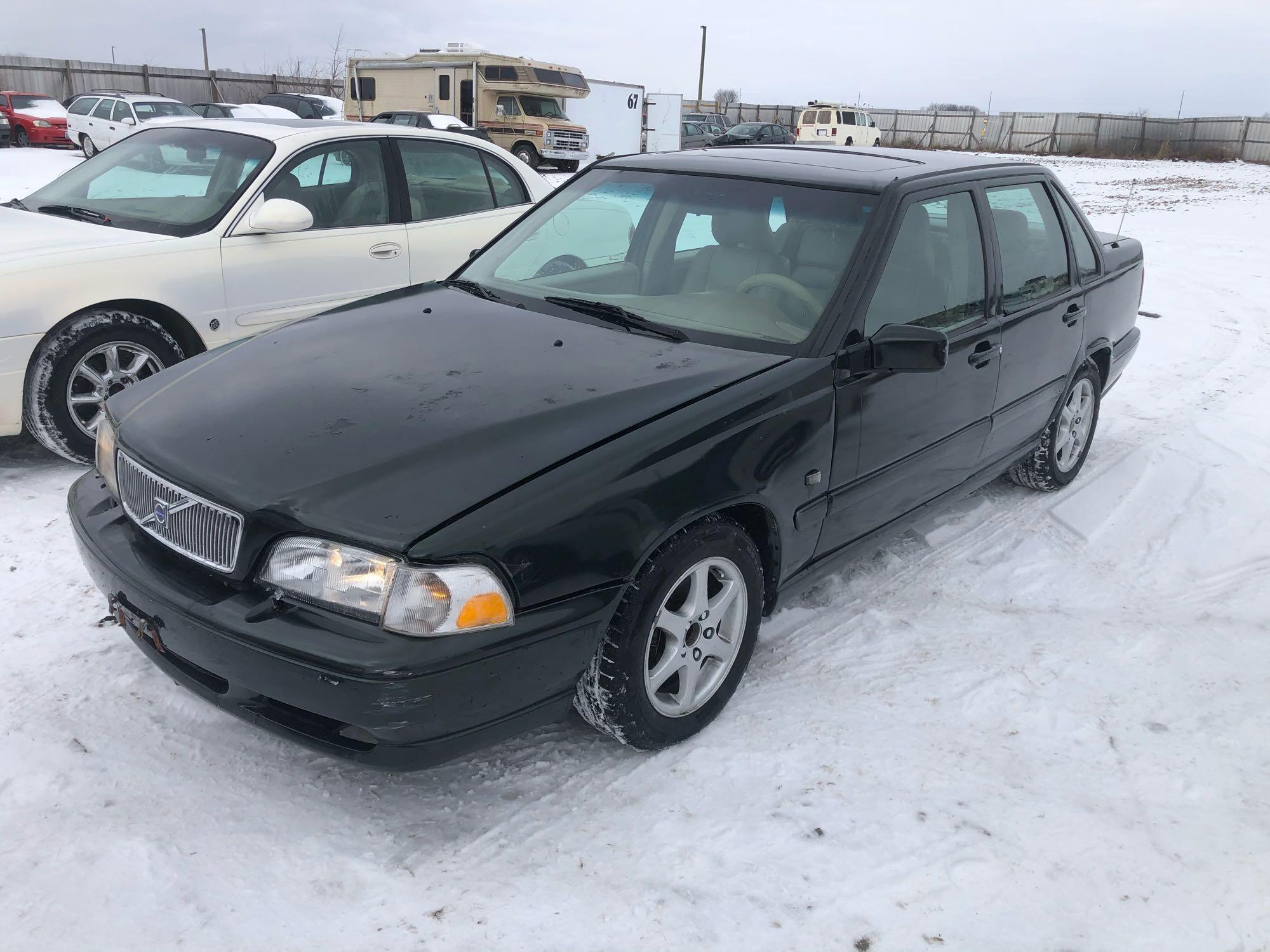 2000 Volvo S70 Passenger Car, VIN # YV1LS61J8Y2657351