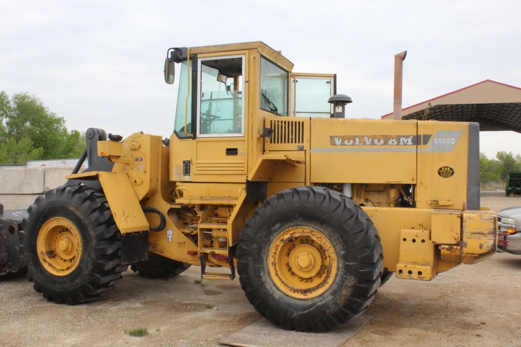 VOLVO L120C RUBBERTIRE LOADER