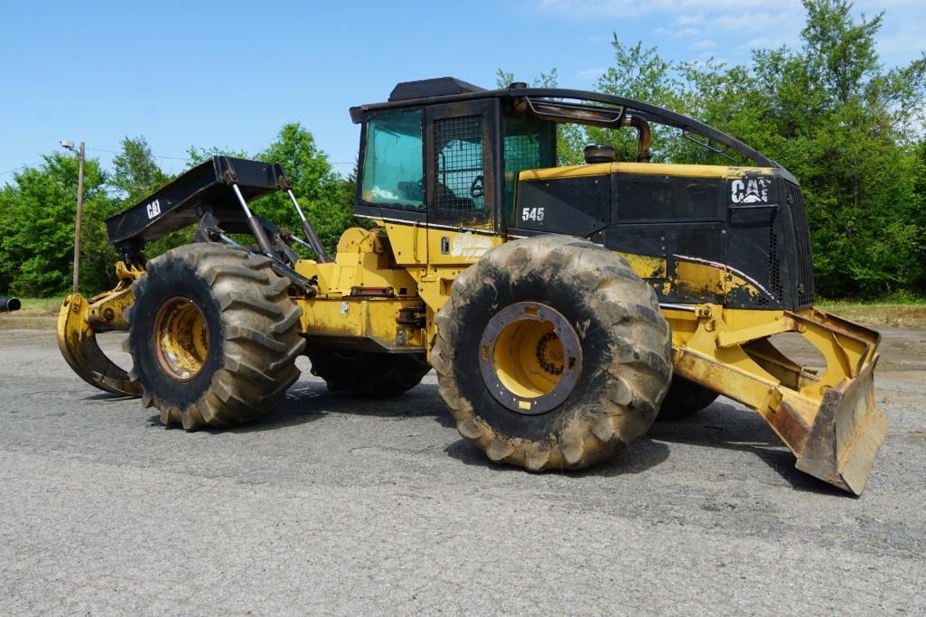 Cat 545 Grapple Skidder