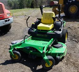 John Deere 757 Zero Turn Mower