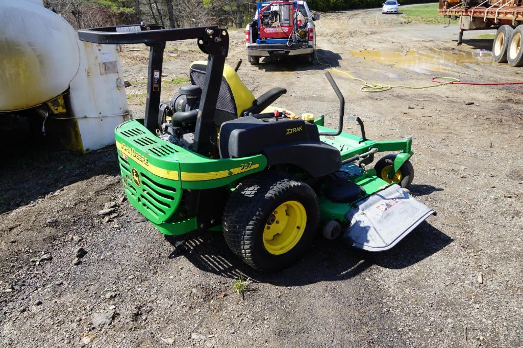 John Deere 757 Zero Turn Mower