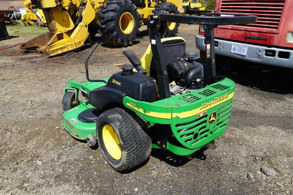 John Deere 757 Zero Turn Mower