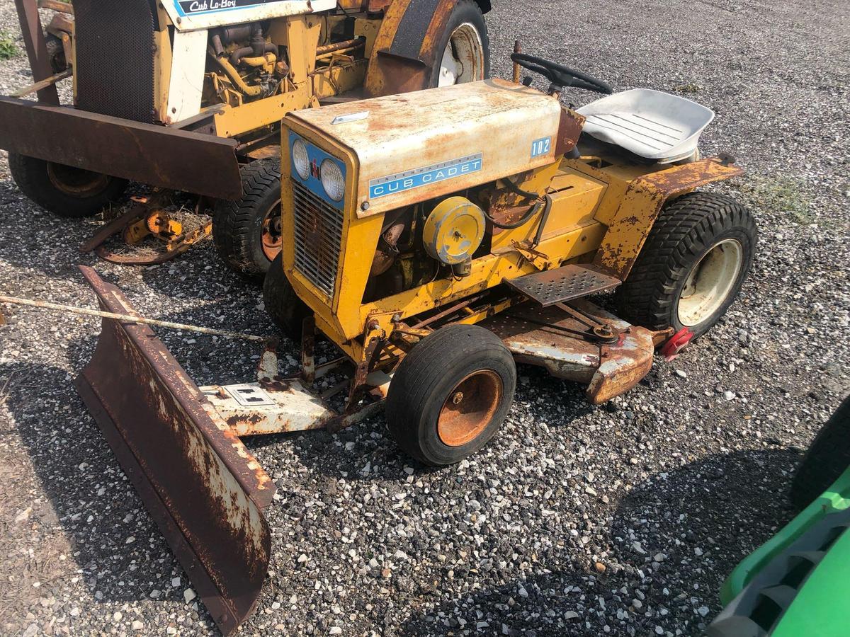 Cub Cadet 102 Garden Tractor