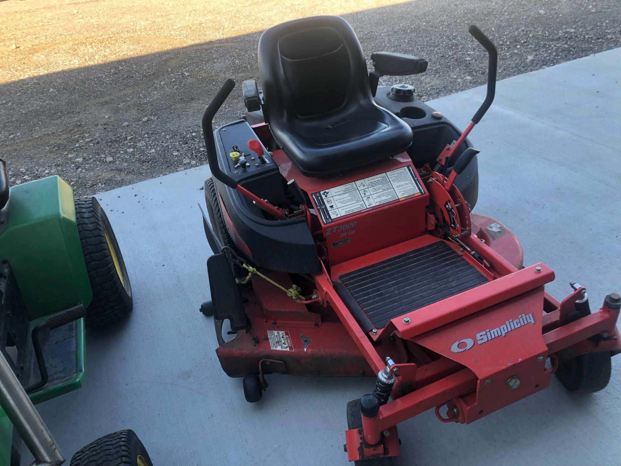 Simplicity ZT3000 Mower