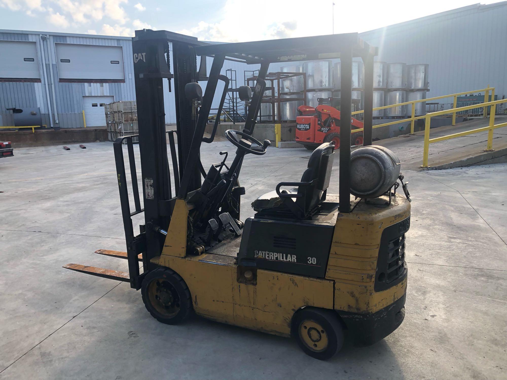 CAT GC15 Forklift