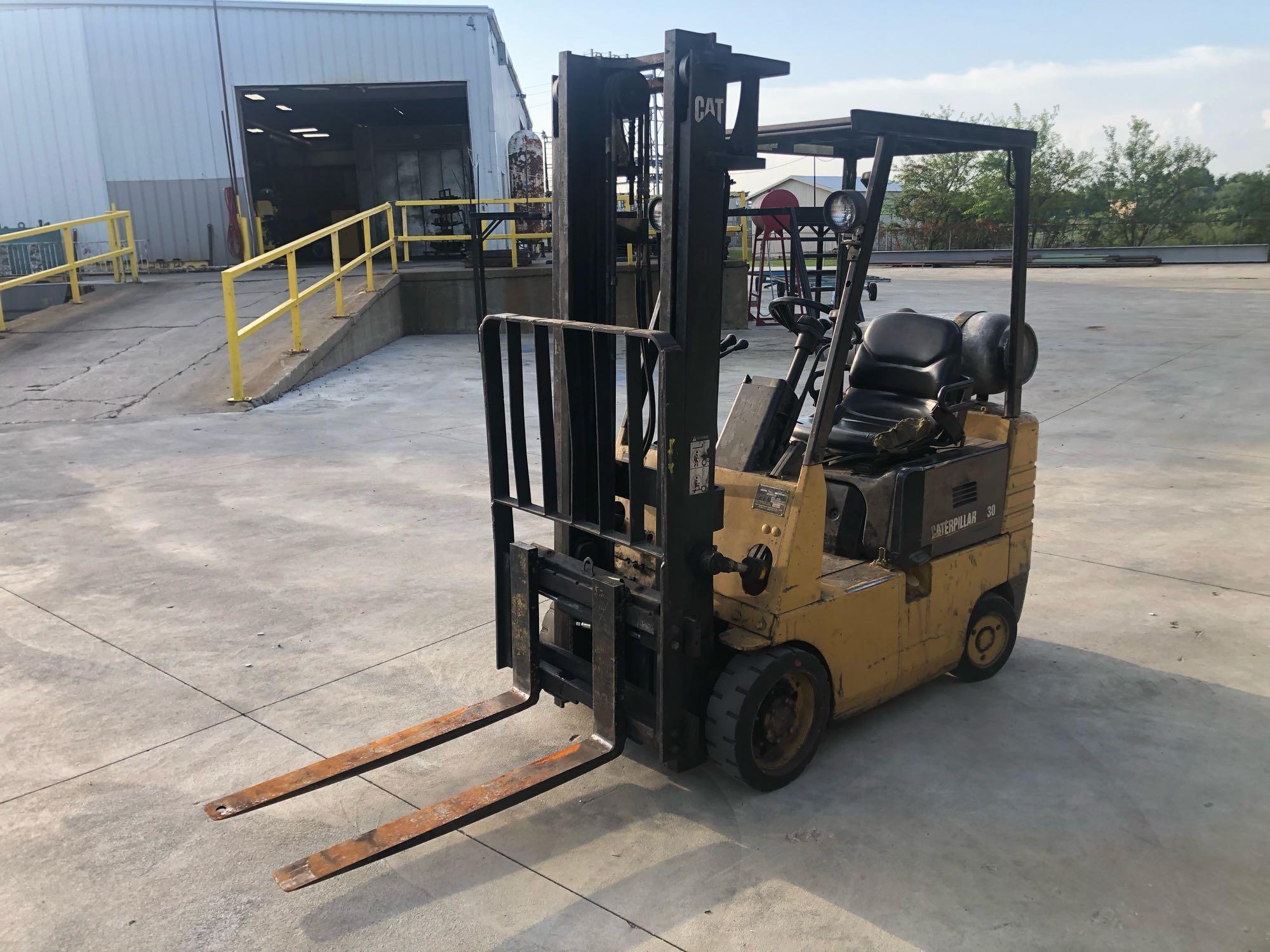 CAT GC15 Forklift