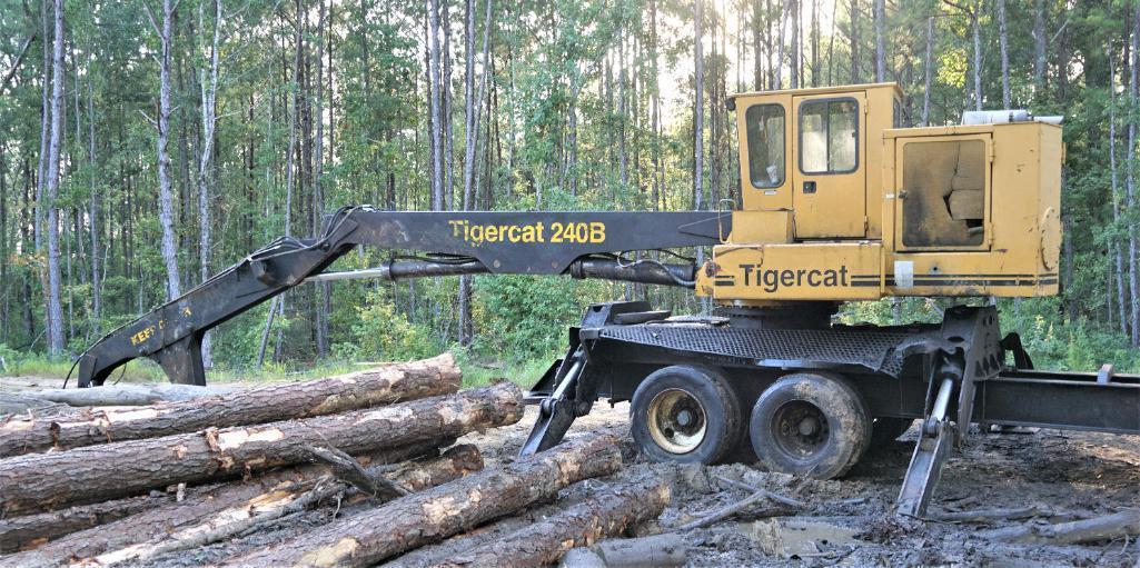 Tigercat 240B Knuckleboom