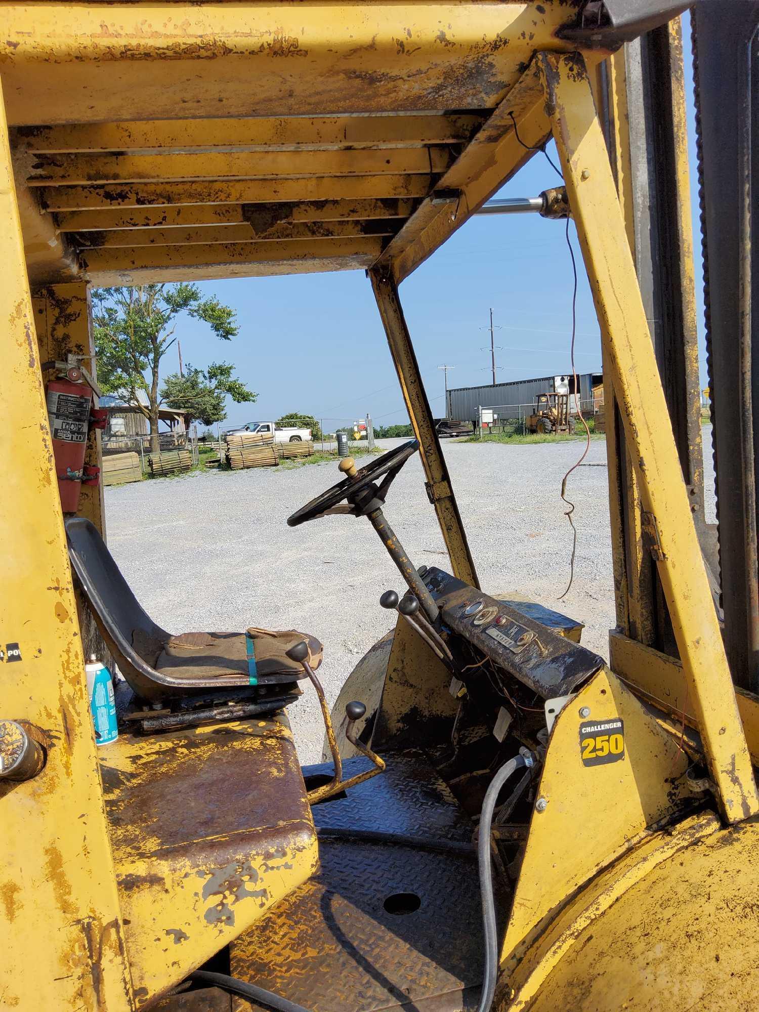 Hyster Challenger 250 ForkLift