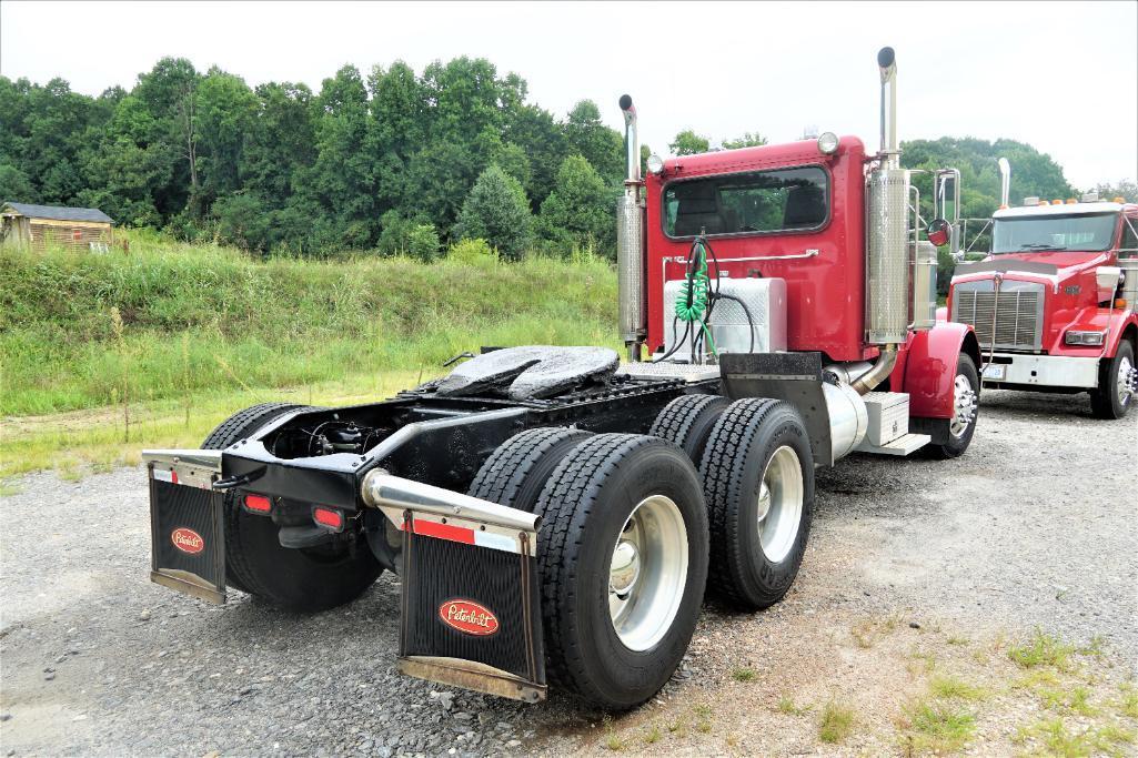 2001 Peterbilt 379 Truck, VIN # 1XP5DB9X91N552217