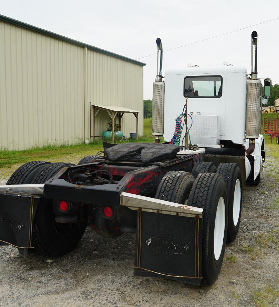 1989 Peterbilt 377 Truck, VIN # 1XPCDB9X2KN272566