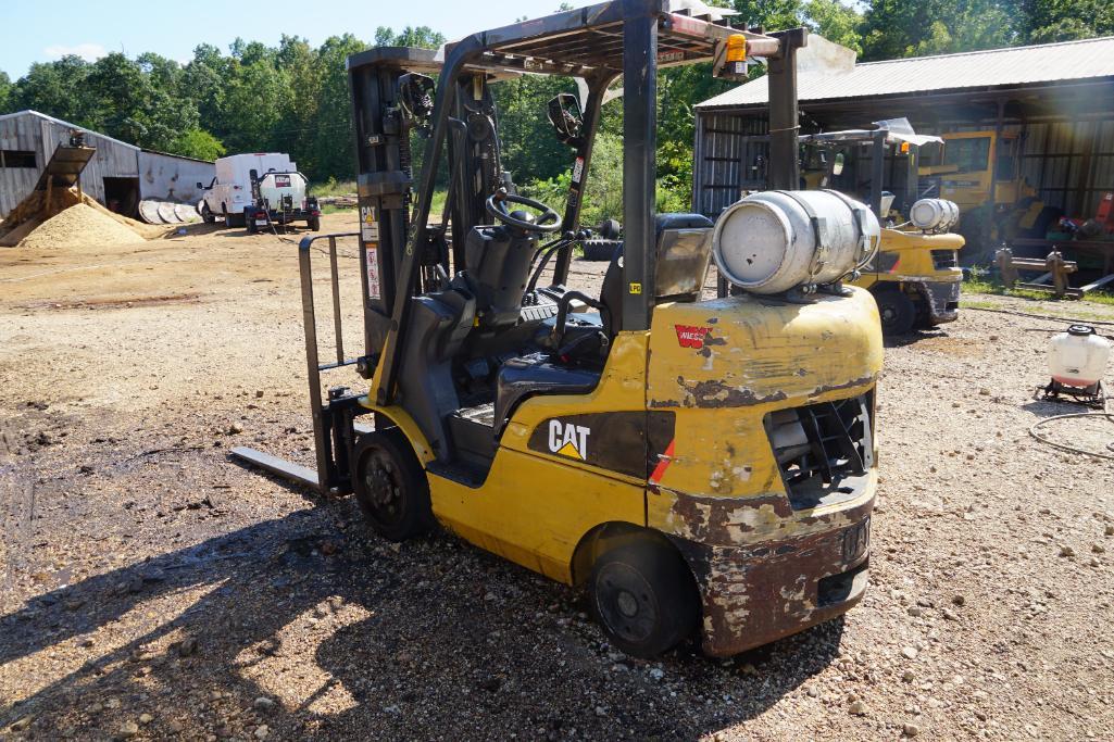 Cat Forklift