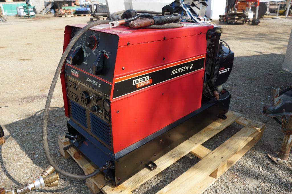 Lincoln Ranger 8 Welder