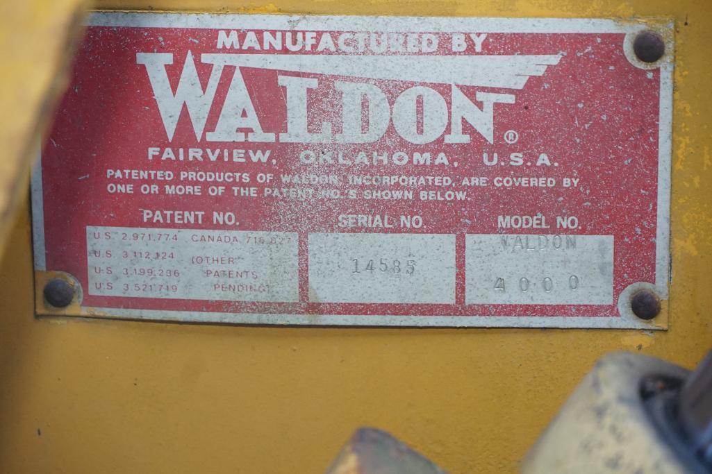 Waldon 4000 Loader