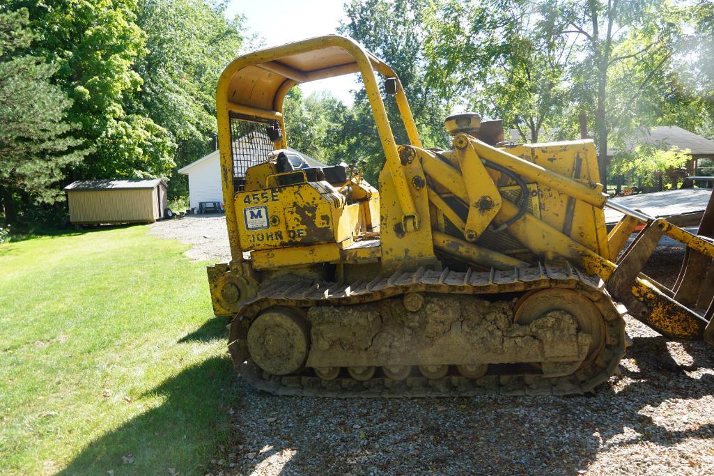 John Deere 455E Crawler Loader