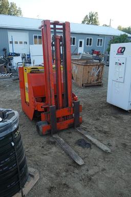 Electric Lift Truck