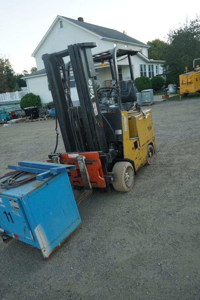 Yale Electric Forklift