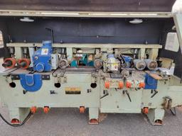 1999 SK Moulder