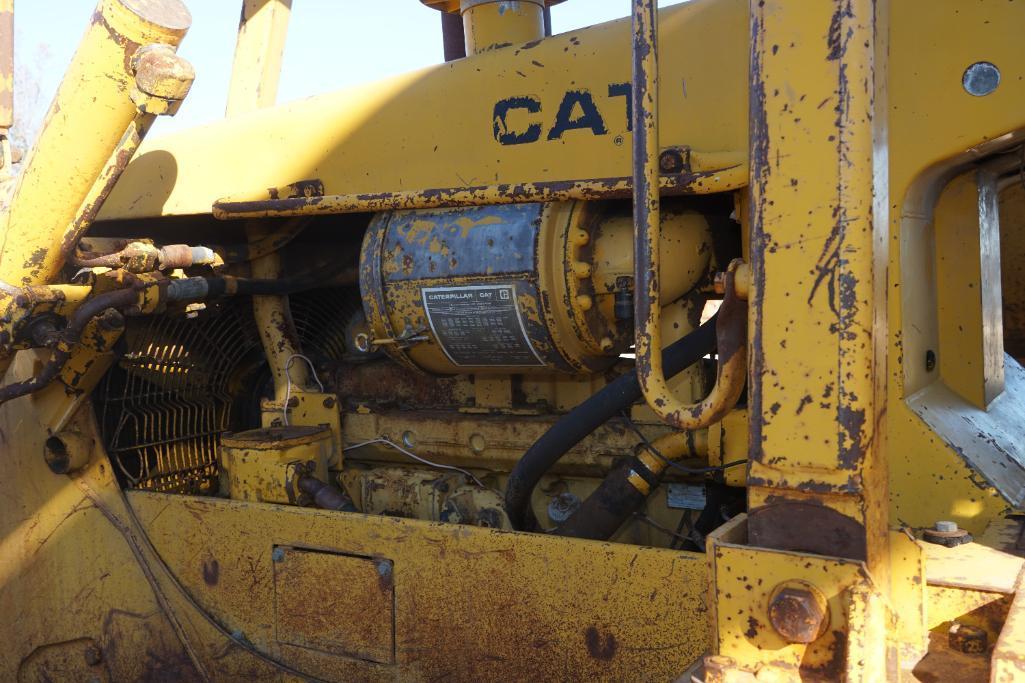 Cat D6 Dozer