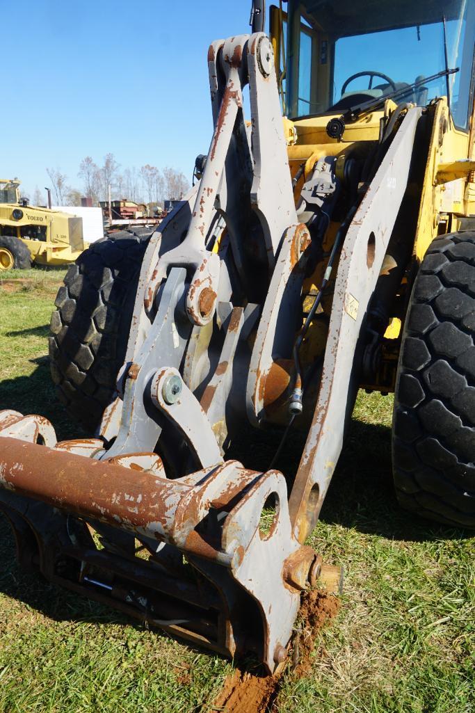 Volvo L90C Wheel Loader