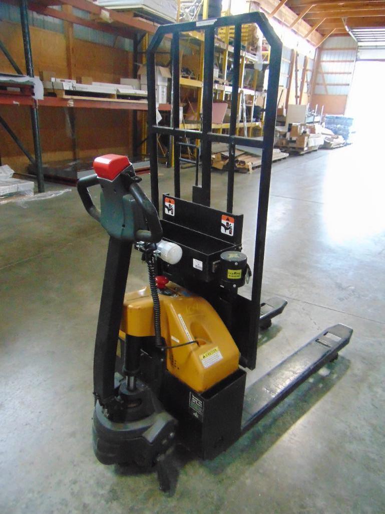 Big Joe Electric Pallet Jack