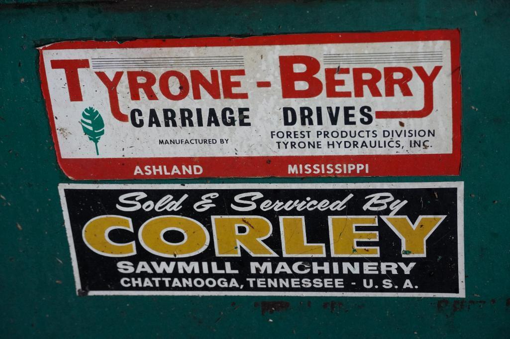 Tyrone Berry Carriage Drive and Feed