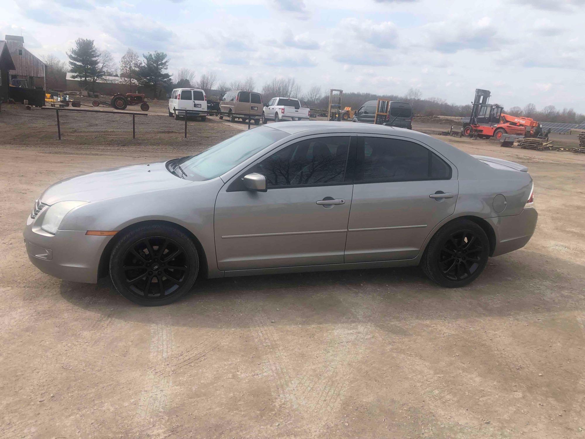 2009 Ford Fusion Passenger Car, VIN # 3FAHP07Z89R128010