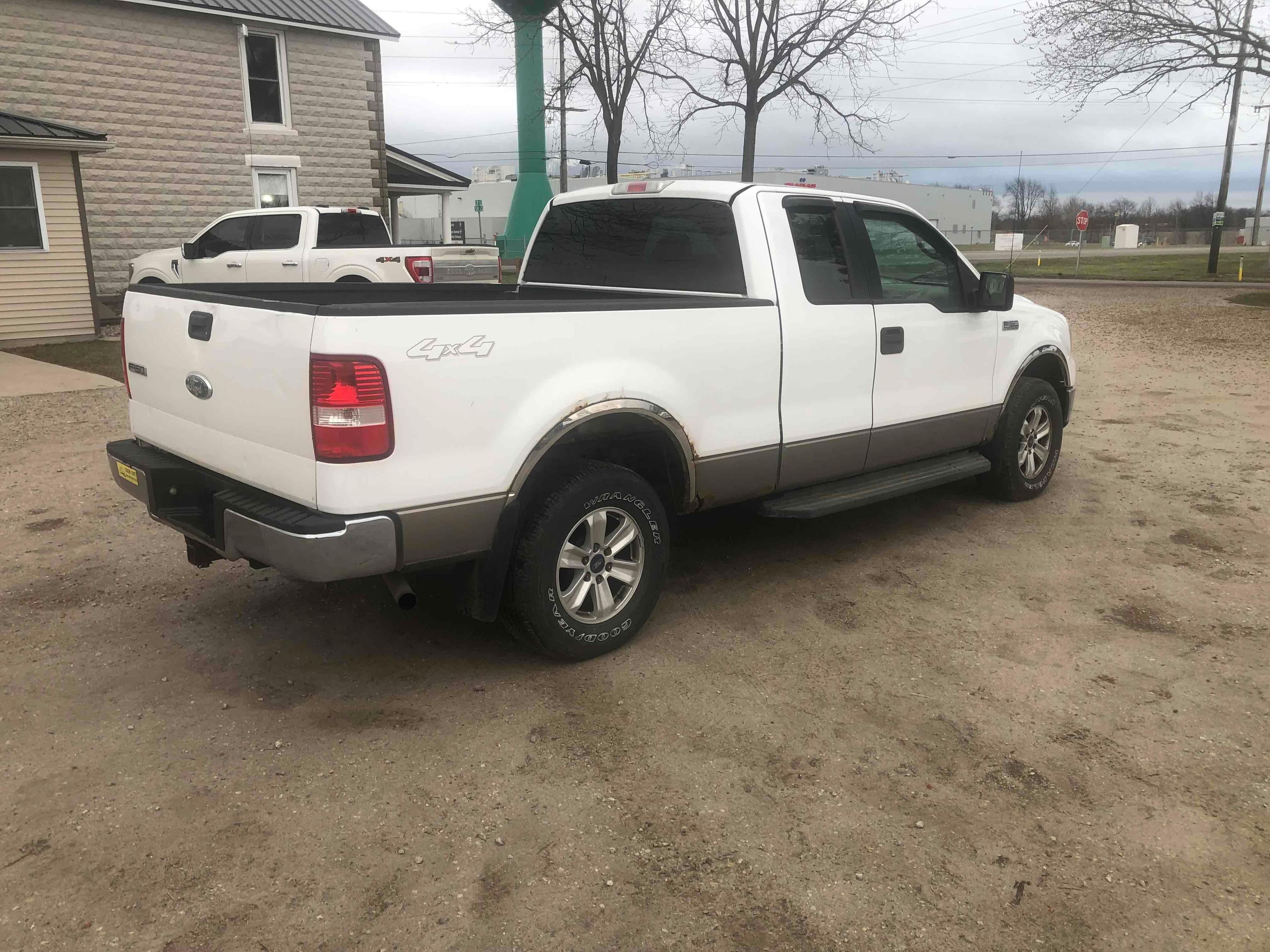 2006 Ford F-150 Pickup Truck, VIN # 1FTPX14576NB16569