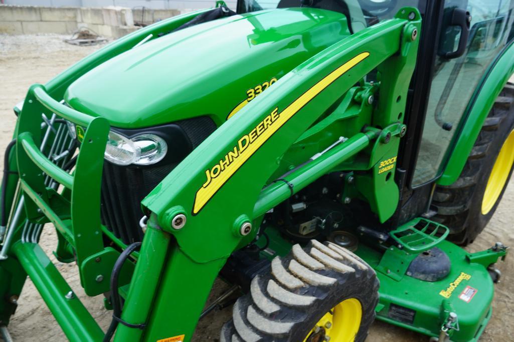 John Deere 3320 Tractor w/ Front End Loader