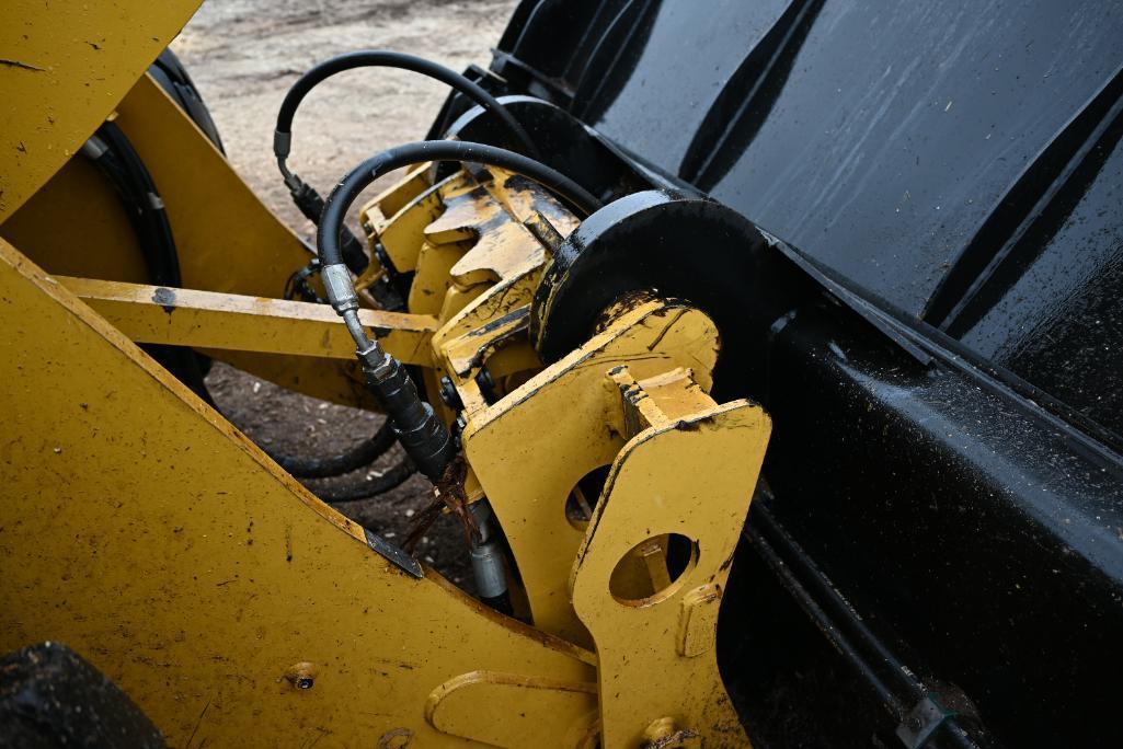 2016 CAT 926M Wheel Loader