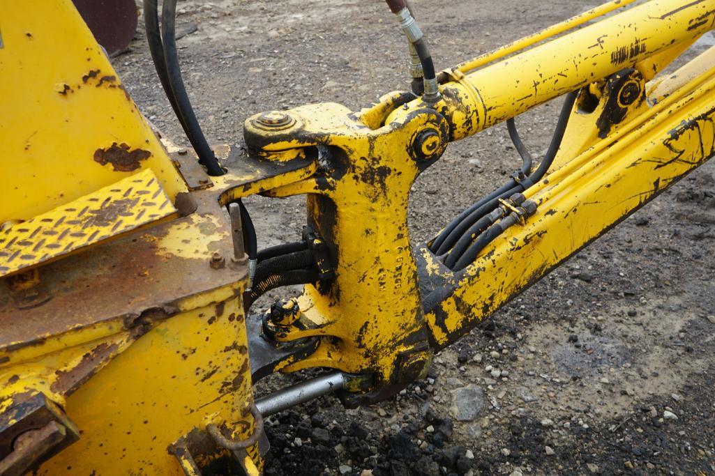 Case 580 Backhoe CK