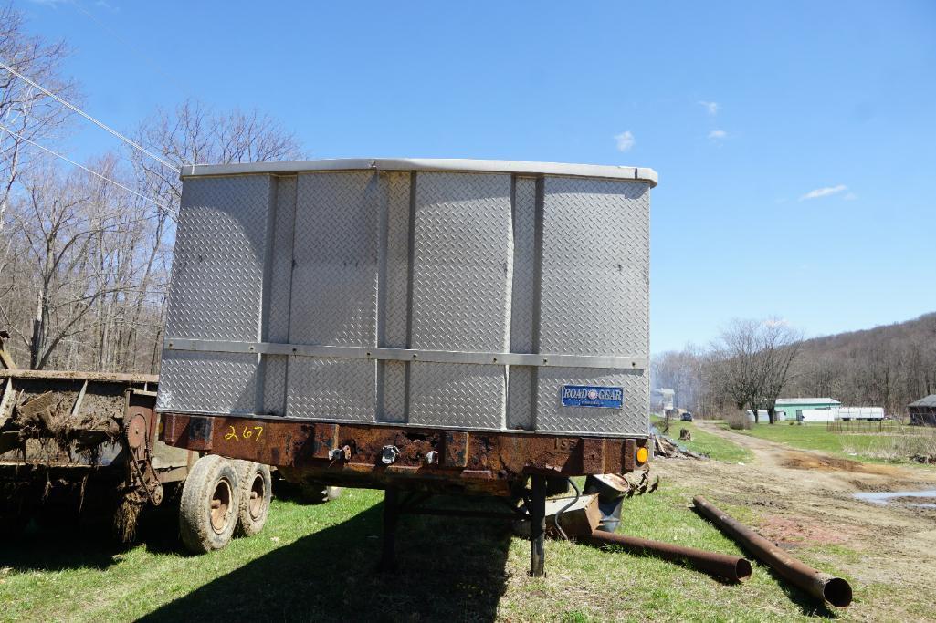 Road Gear Flat Bed Trailer