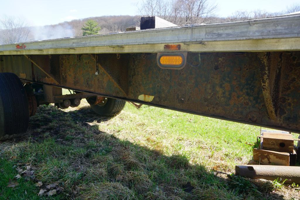 Road Gear Flat Bed Trailer