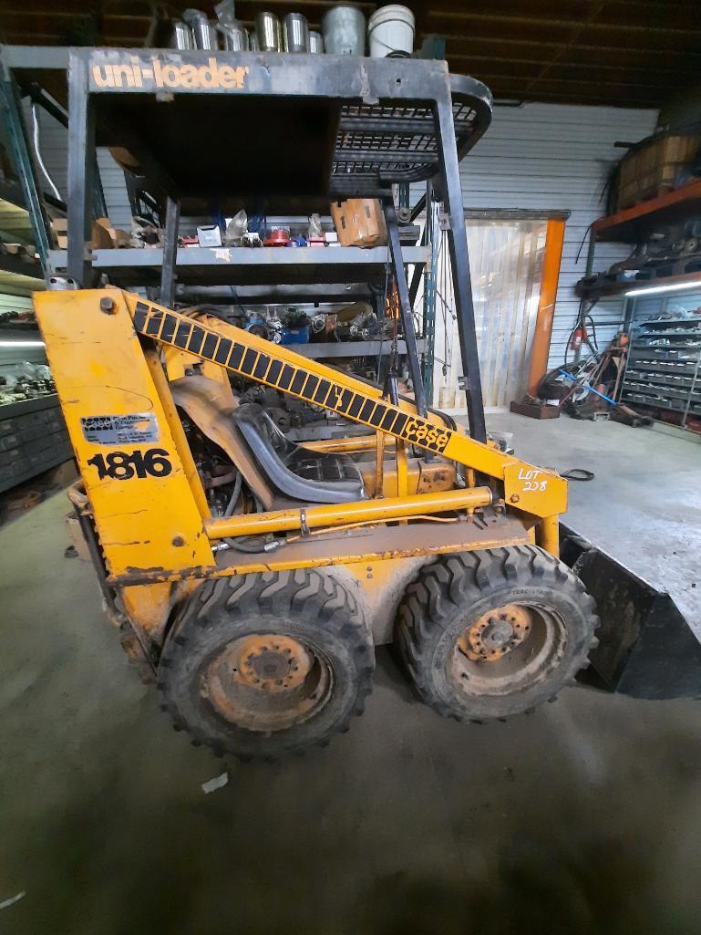 Case 1816 Skid Steer