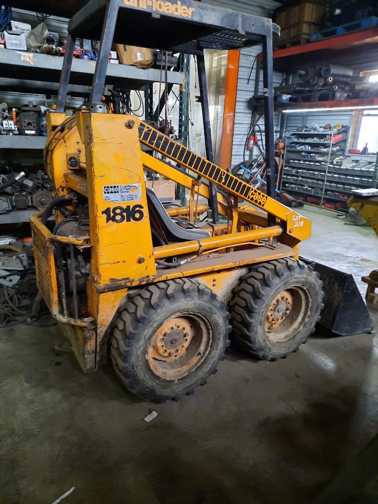 Case 1816 Skid Steer