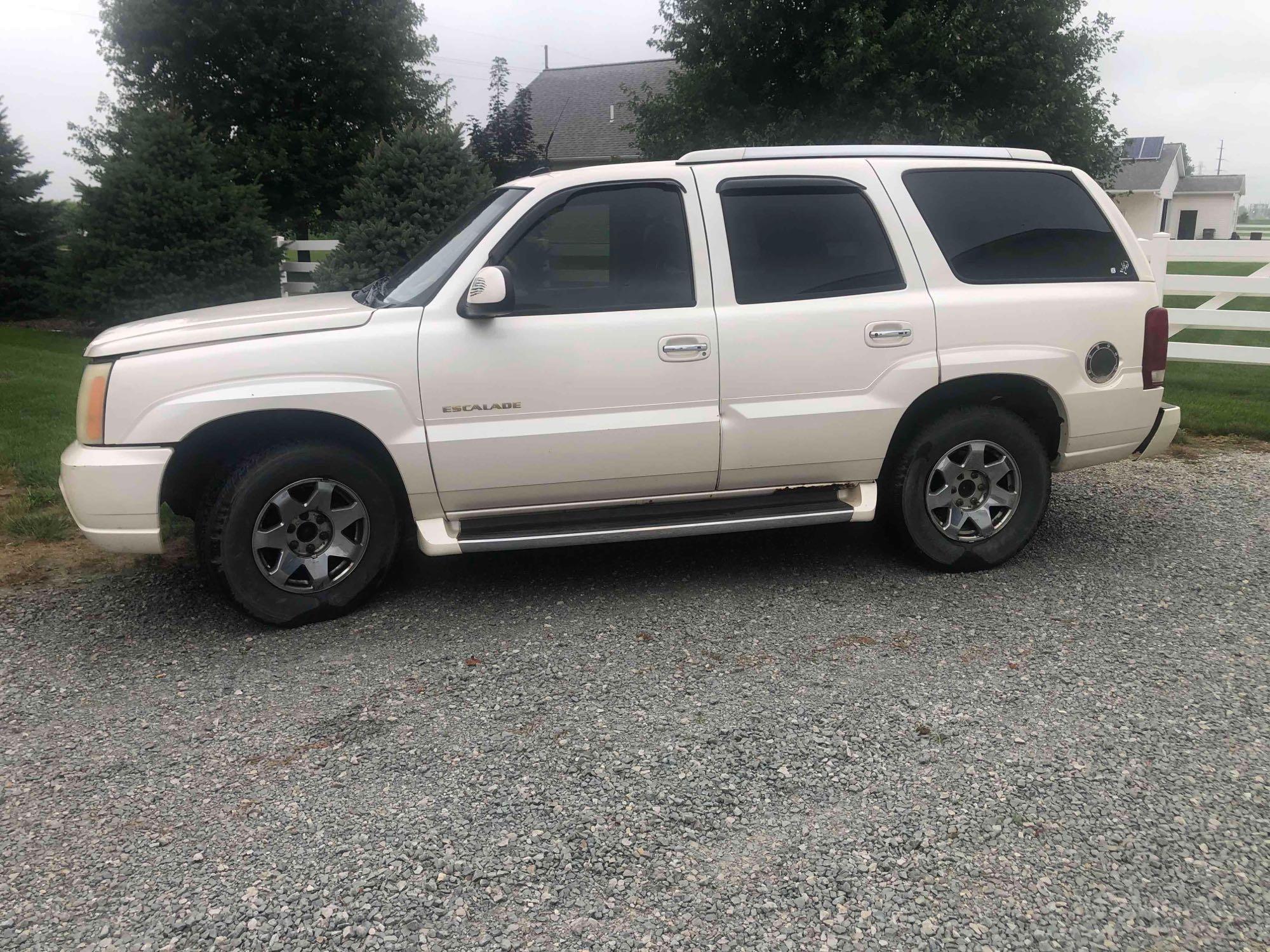 2003 Cadillac Escalade Multipurpose Vehicle