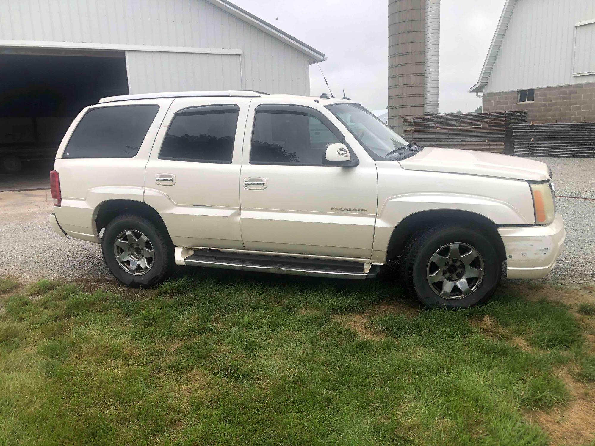 2003 Cadillac Escalade Multipurpose Vehicle