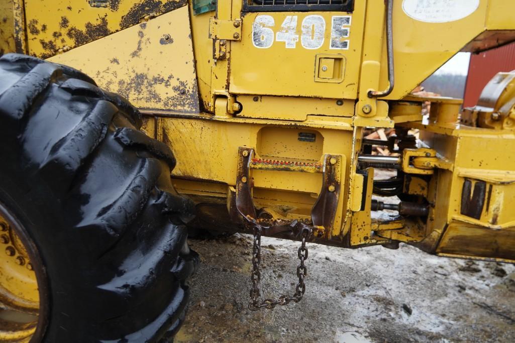 John Deere 640E Skidder