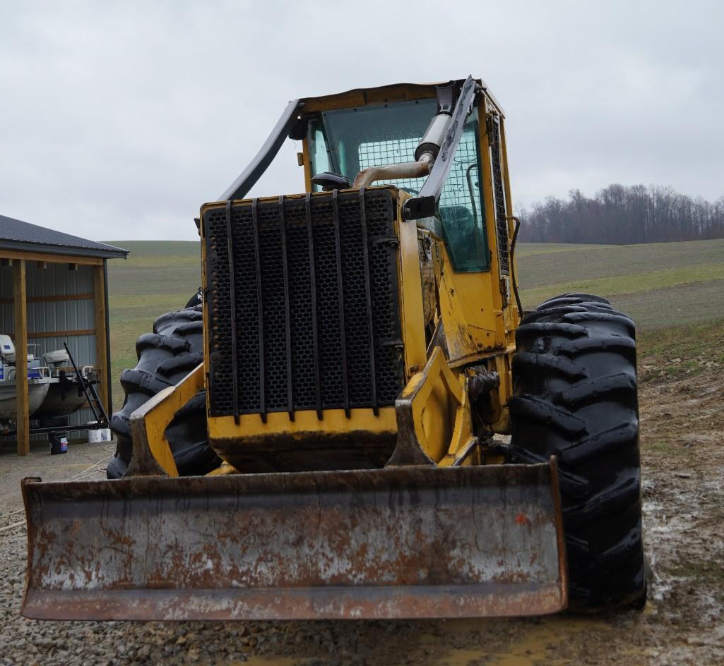 John Deere 640E Skidder