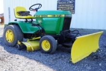John Deere 317 Lawn Tractor*