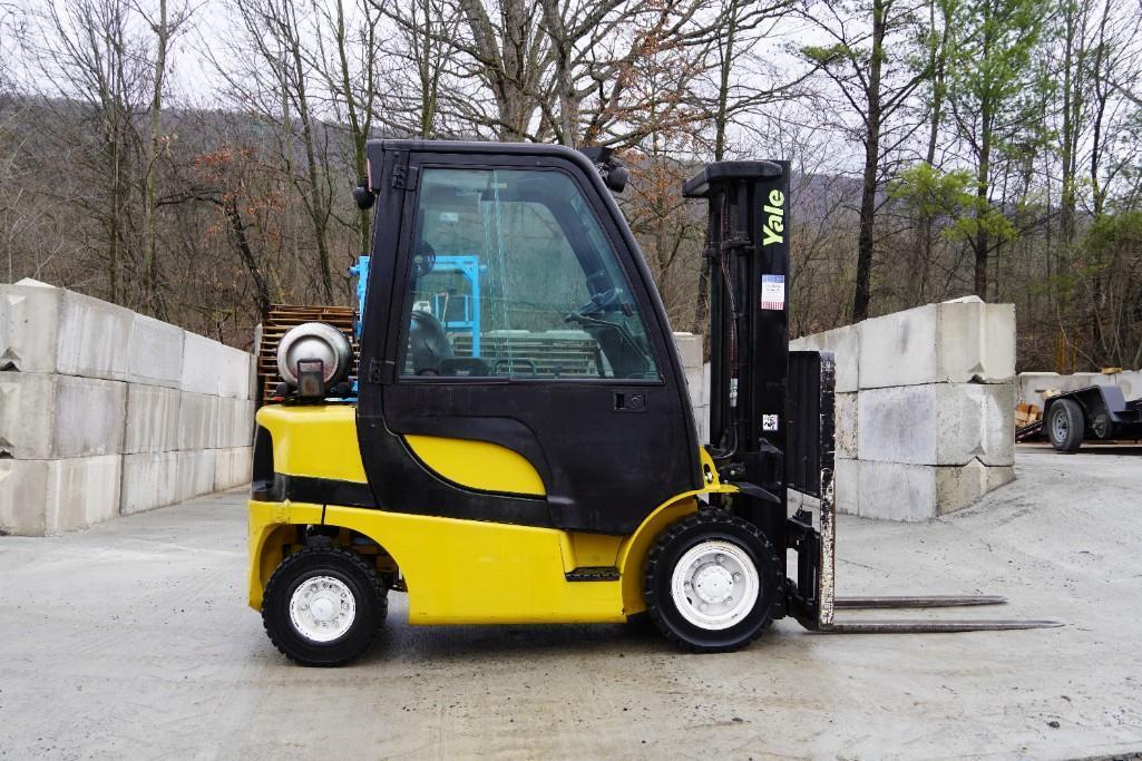 2005 Yale Forklift